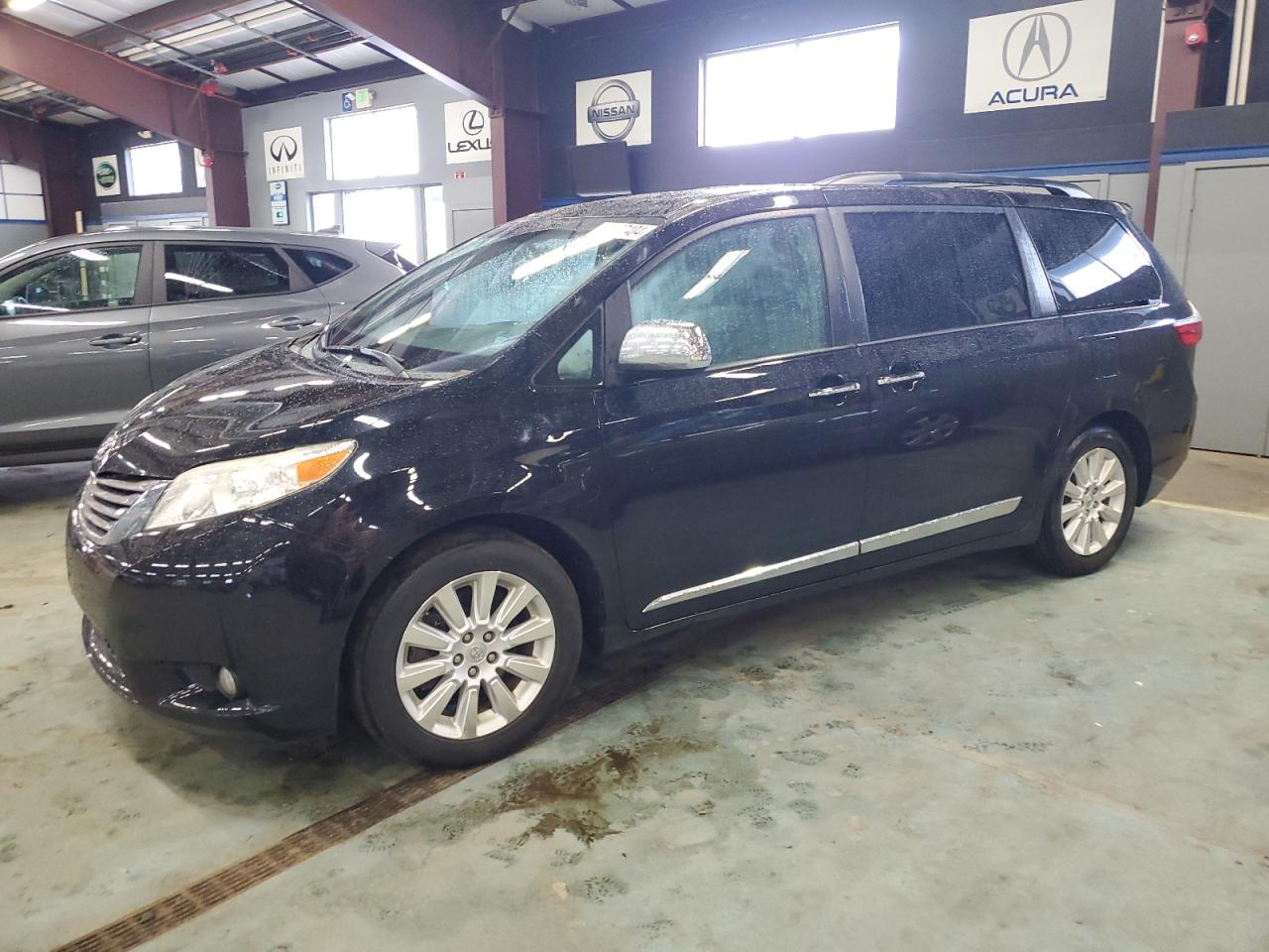 5TDDK3DC4FS099123 2015 Toyota Sienna Xle