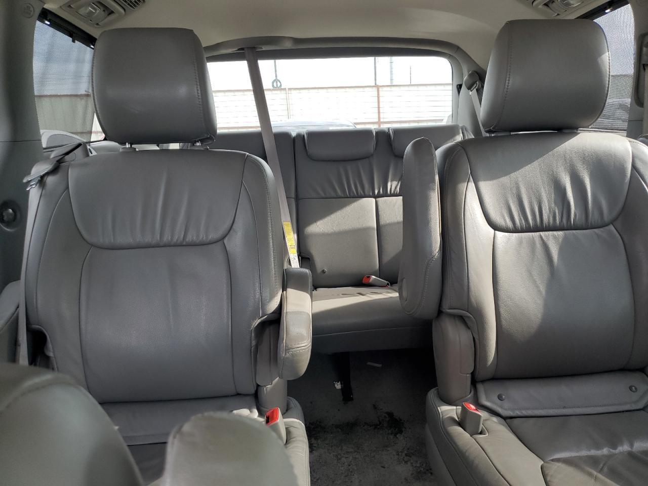 5TDZK22CX9S265989 2009 Toyota Sienna Xle
