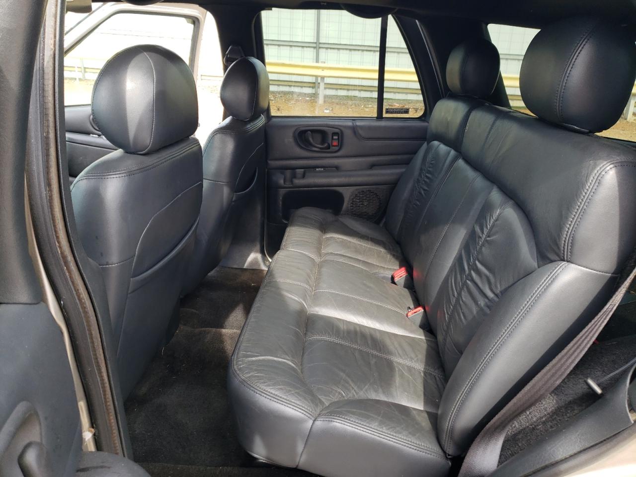 1GNDT13W212138389 2001 Chevrolet Blazer