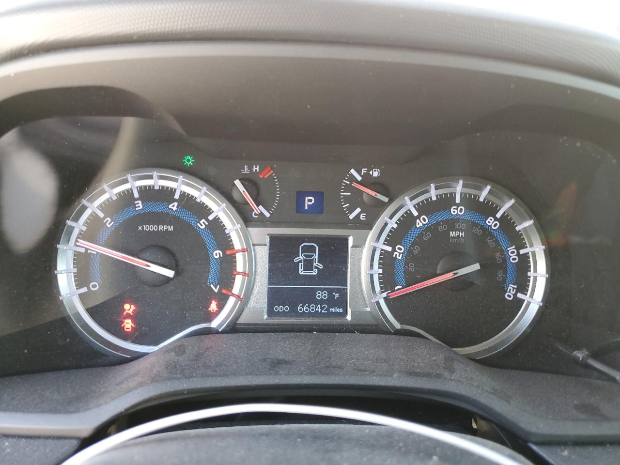 JTEBU5JRXK5638636 2019 Toyota 4Runner Sr5