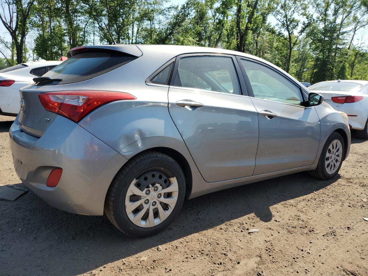 2016 Hyundai Elantra Gt vin: KMHD35LH3GU270393