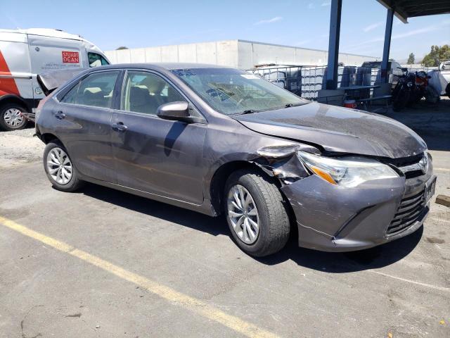 VIN 4T1BF1FK8FU930120 2015 Toyota Camry, LE no.4