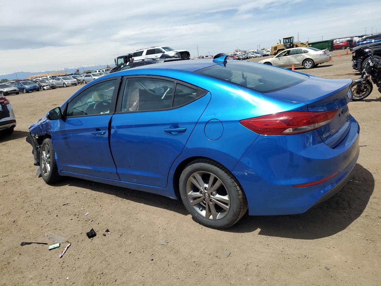 5NPD84LF2HH122620 2017 Hyundai Elantra Se