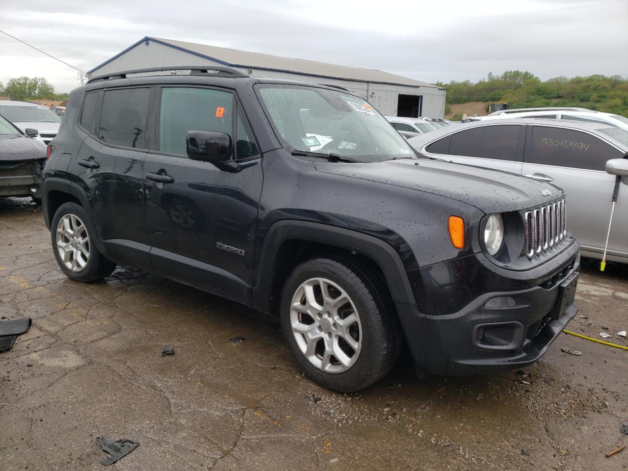 2015 Jeep Renegade Latitude vin: ZACCJABT9FPB98930