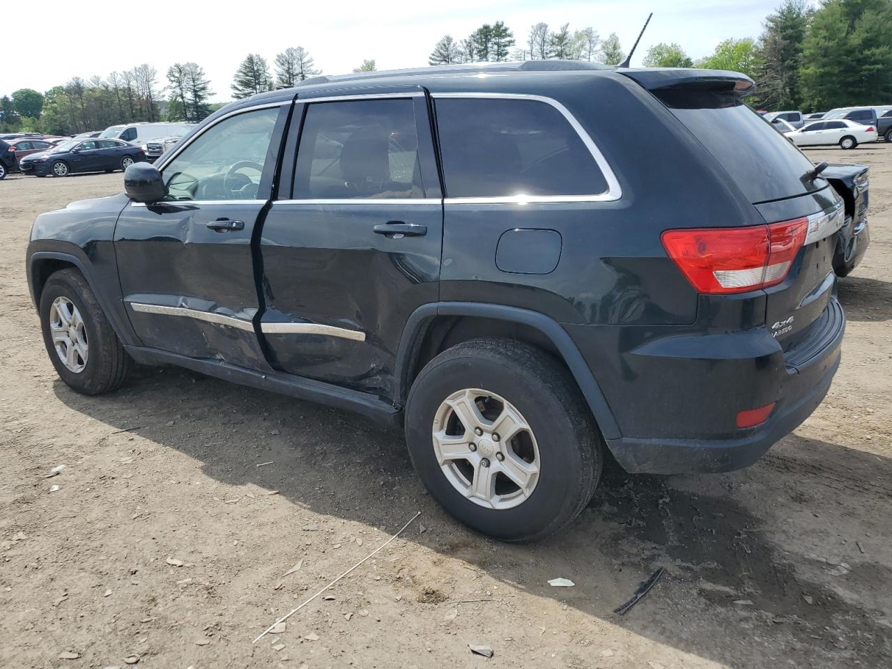 1C4RJFAG2CC304890 2012 Jeep Grand Cherokee Laredo