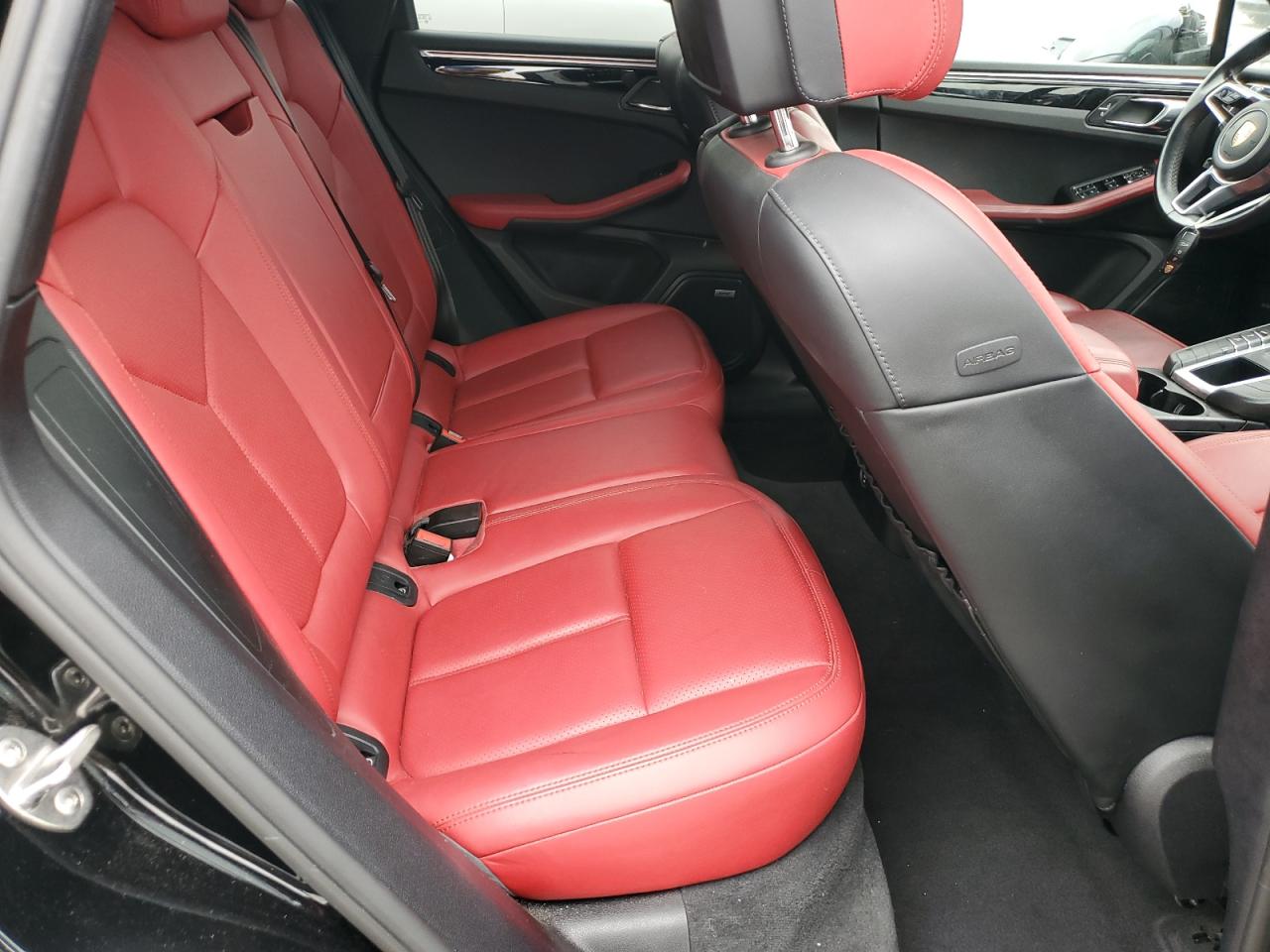 WP1AA2A55LLB09496 2020 Porsche Macan