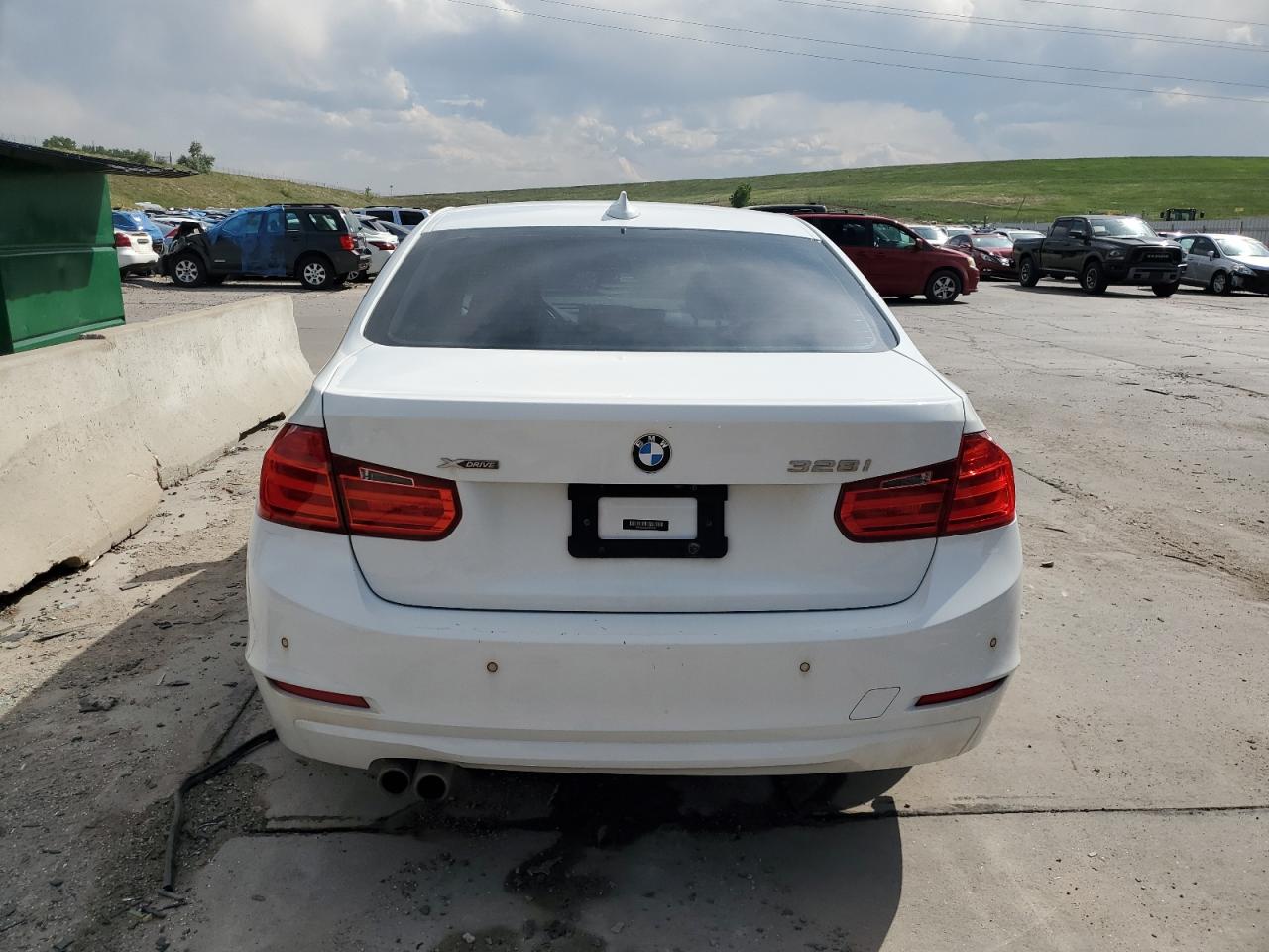 WBA3B5C59EF959247 2014 BMW 328 Xi Sulev