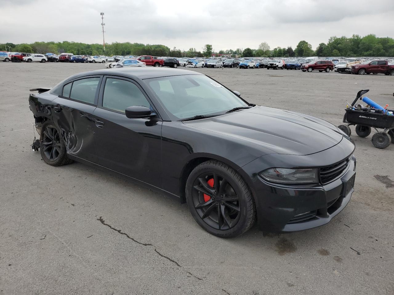 2C3CDXHG1GH205669 2016 Dodge Charger Sxt