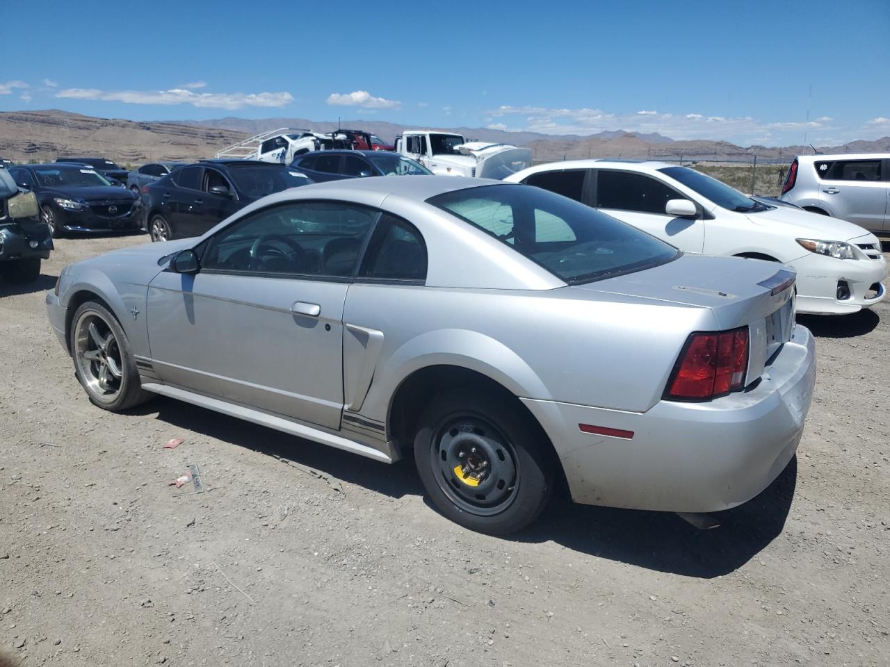 1FAFP404X1F172542 2001 Ford Mustang