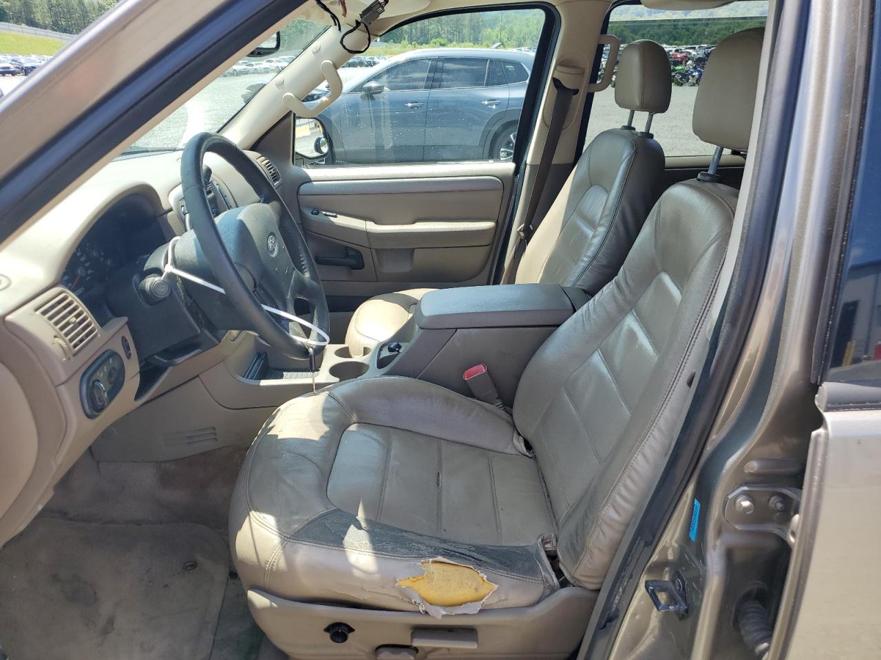 1FMZU73E44ZB13829 2004 Ford Explorer Xlt