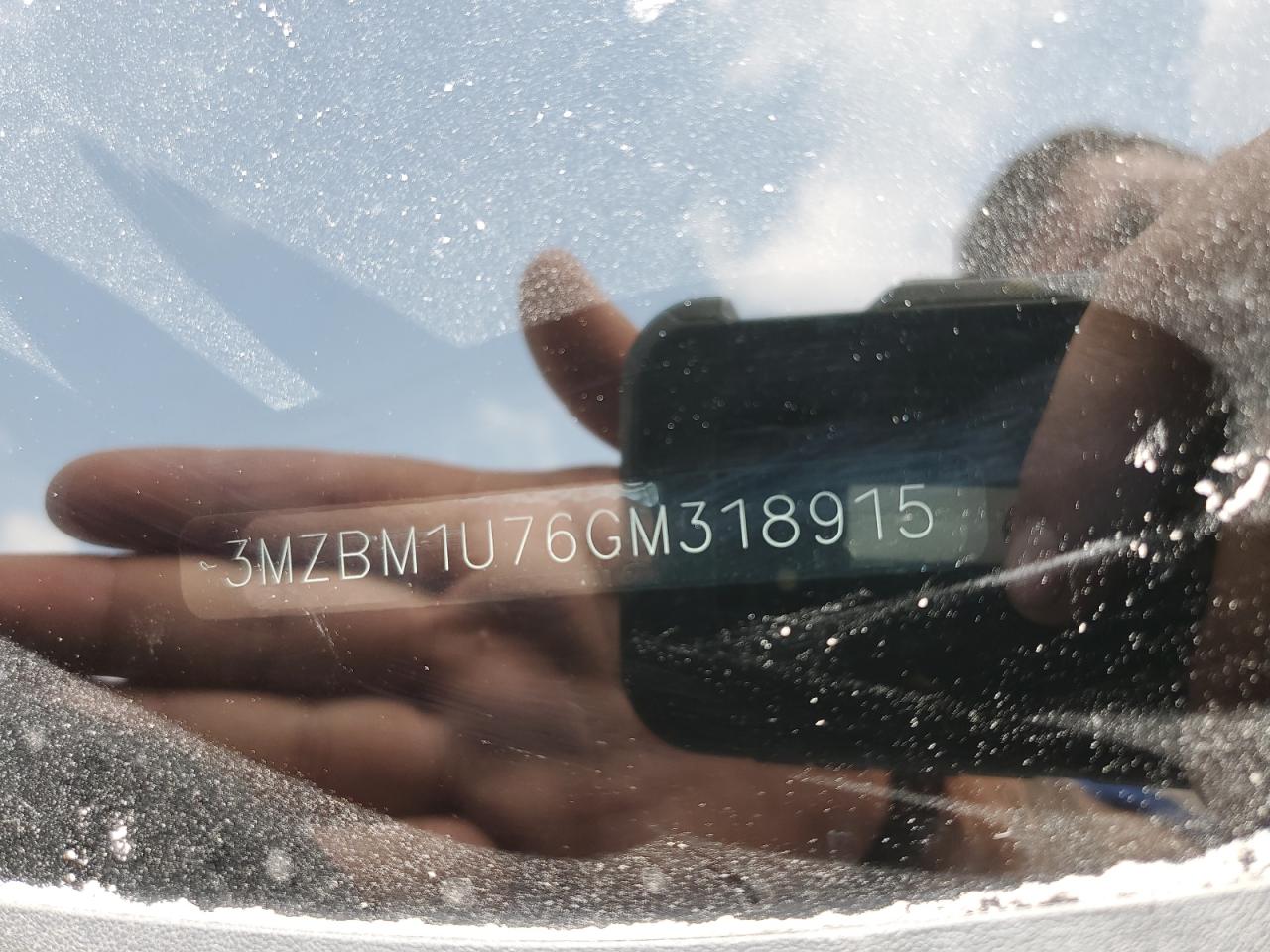 3MZBM1U76GM318915 2016 Mazda 3 Sport