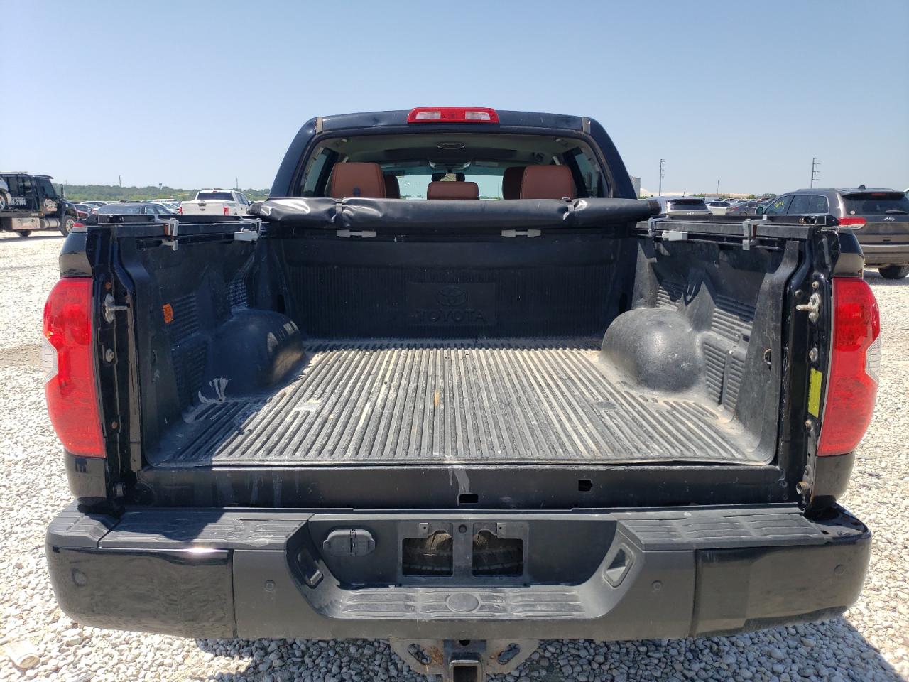 5TFAY5F1XGX528642 2016 Toyota Tundra Crewmax 1794