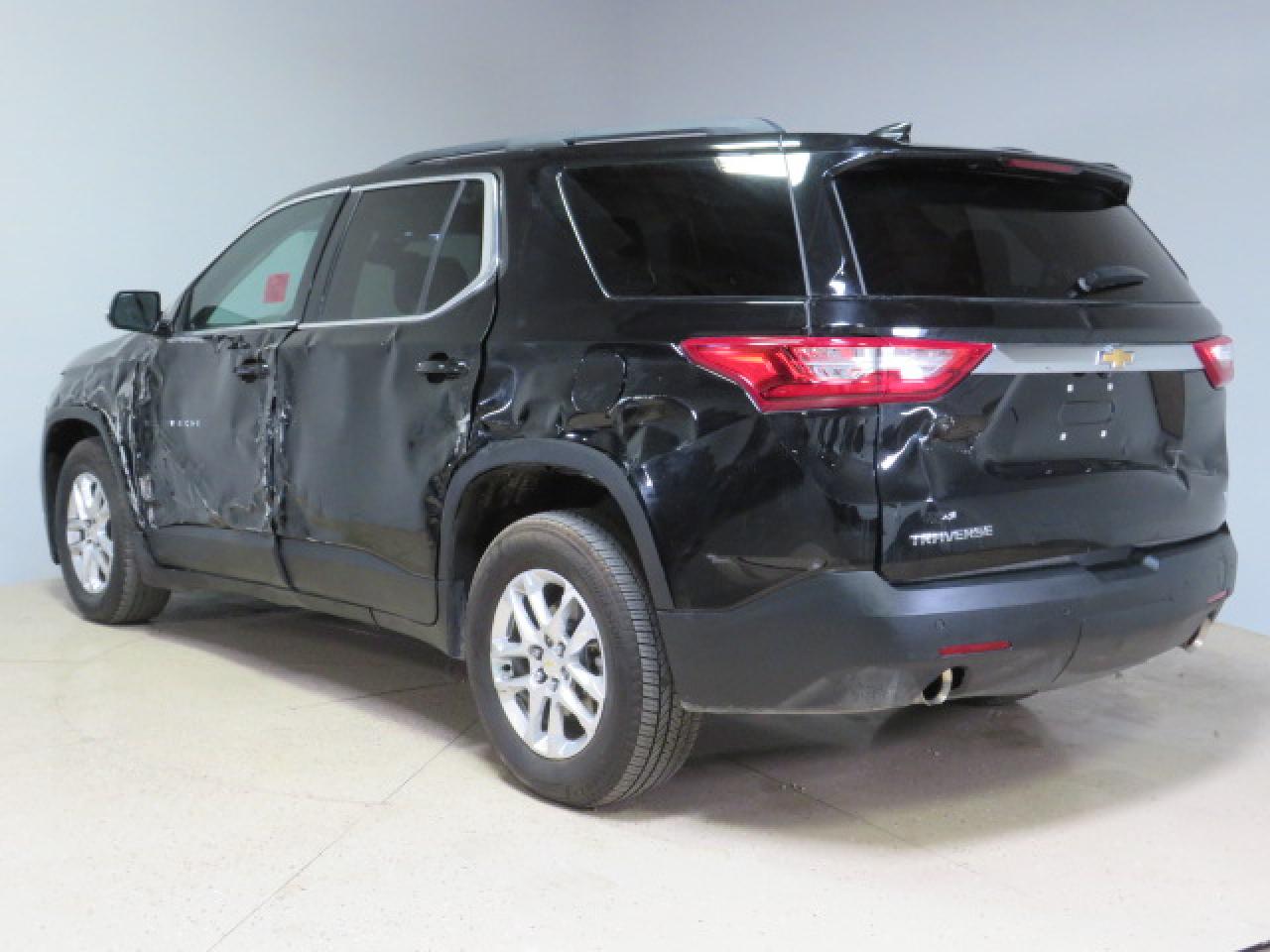 1GNERGKW1LJ318107 2020 Chevrolet Traverse Lt