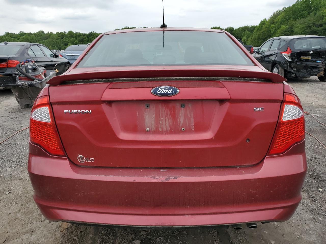 3FAHP0HA5AR292943 2010 Ford Fusion Se