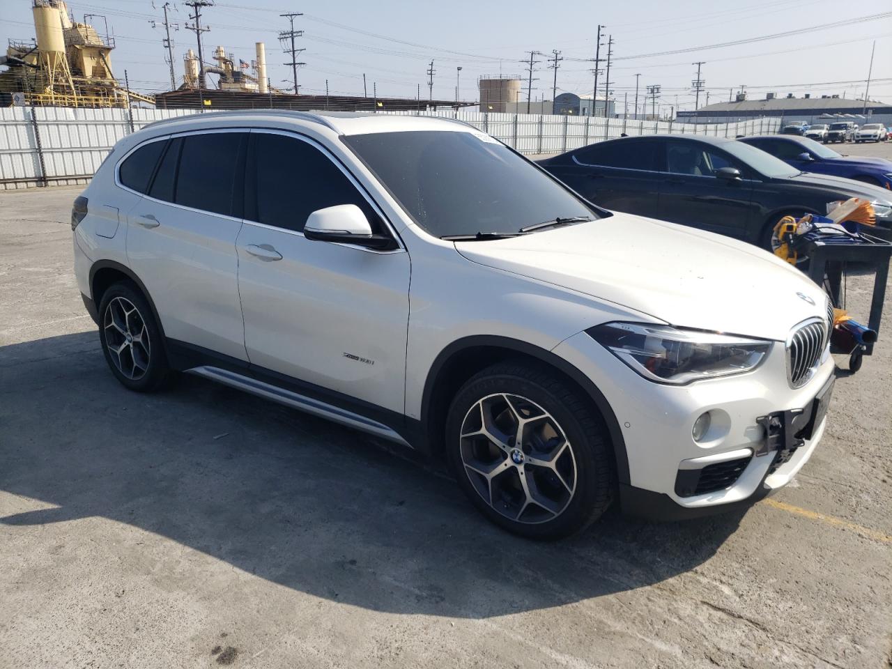 WBXHT3C39GP881917 2016 BMW X1 xDrive28I