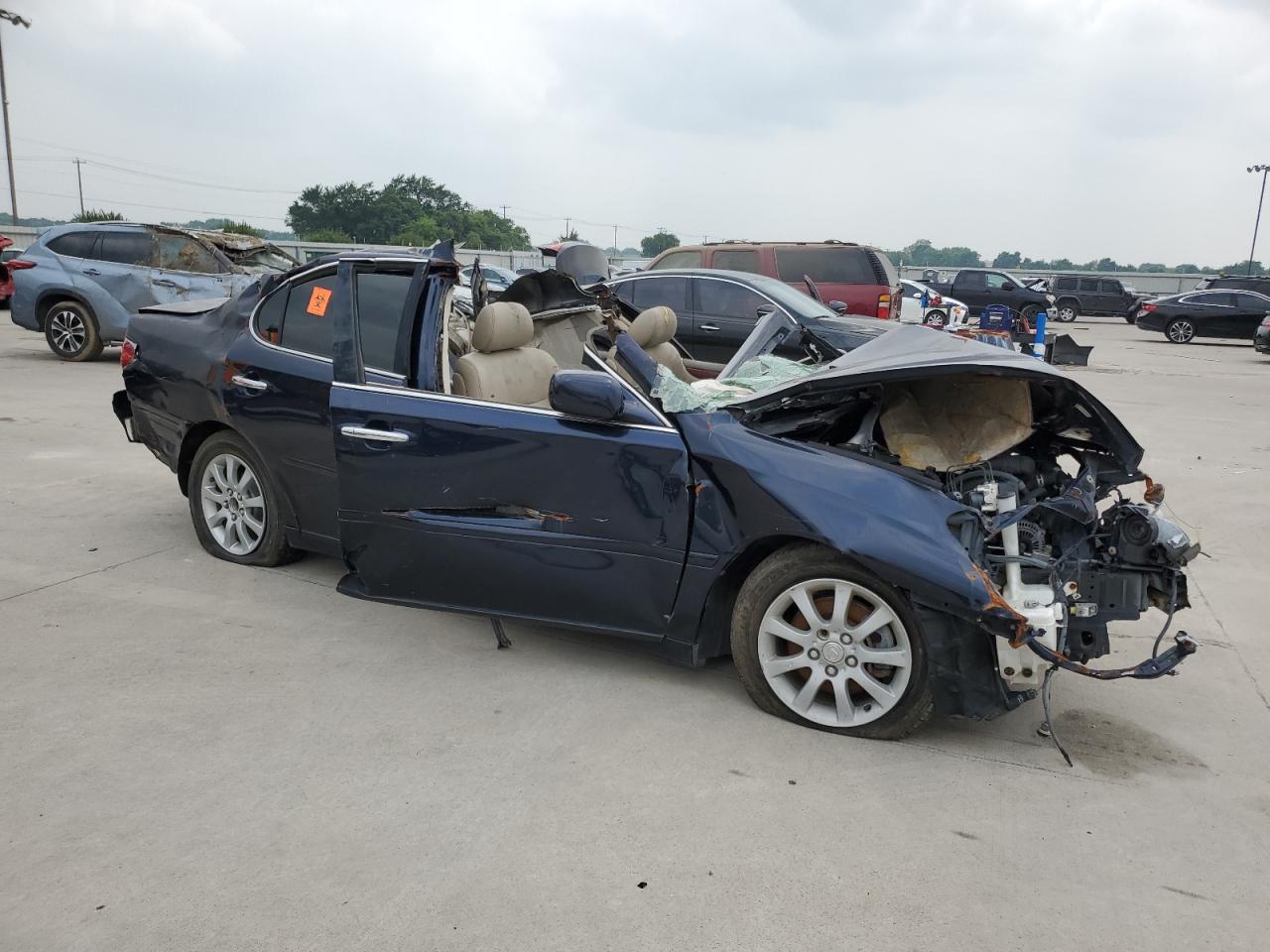 Lot #2974831221 2002 LEXUS ES 300