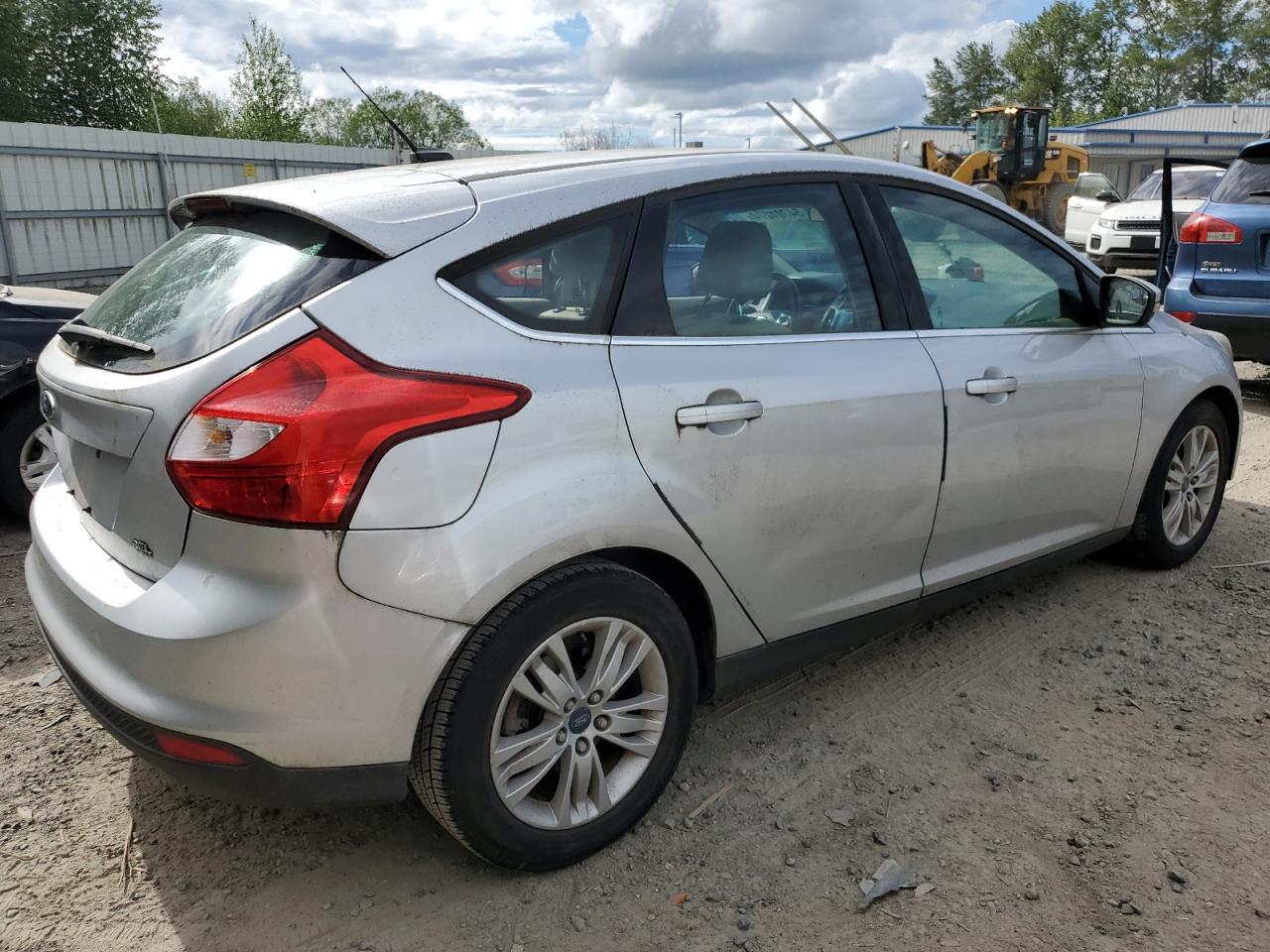 1FAHP3M28CL157361 2012 Ford Focus Sel