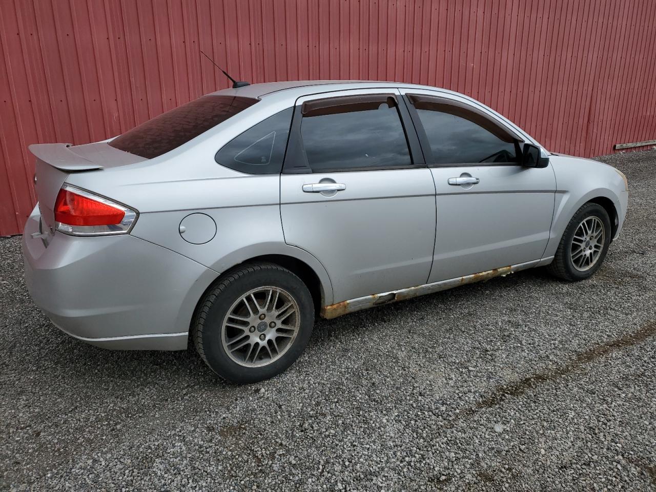 1FAHP3FN5AW255167 2010 Ford Focus Se