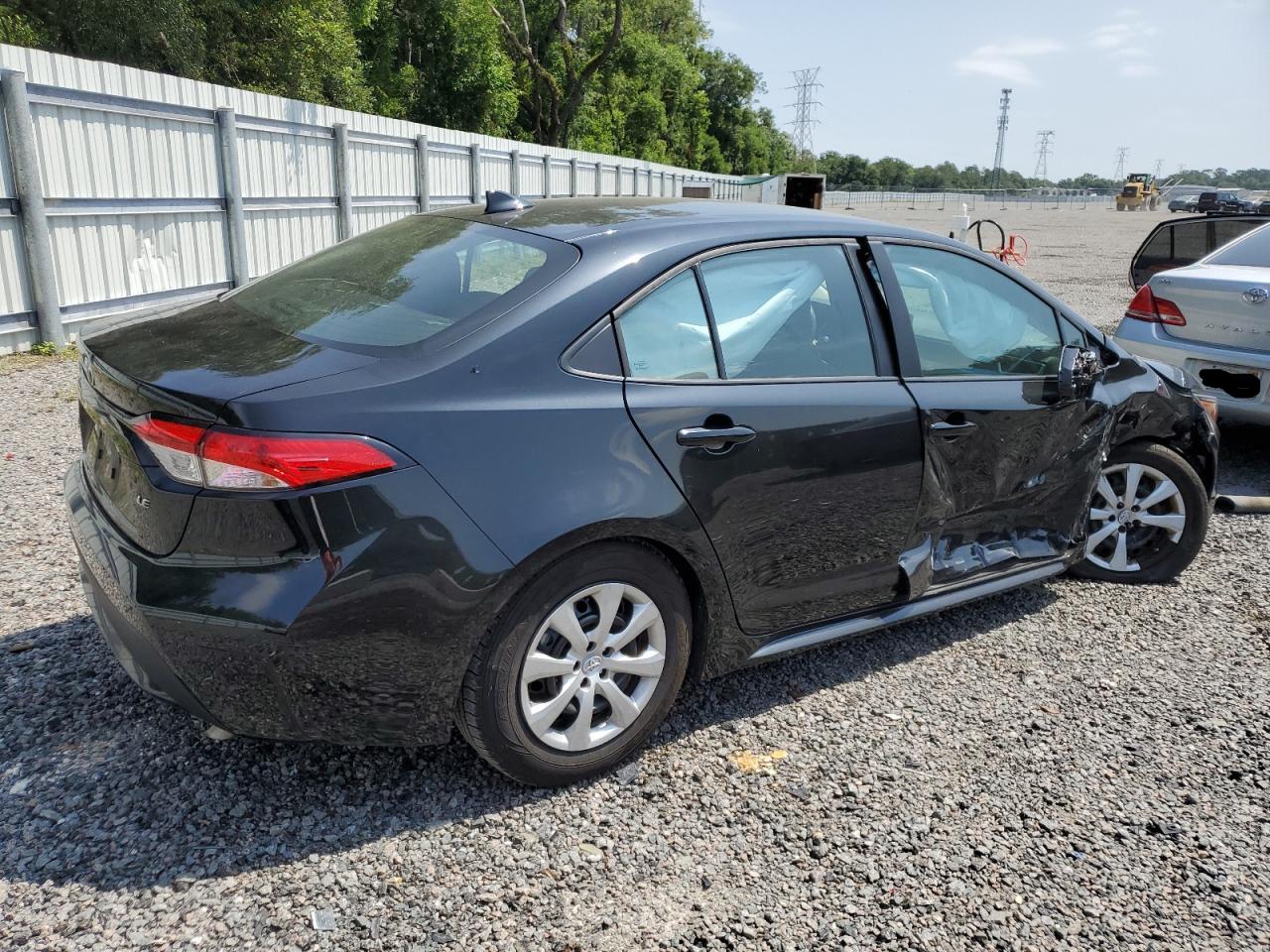 5YFEPMAE3NP289665 2022 Toyota Corolla Le