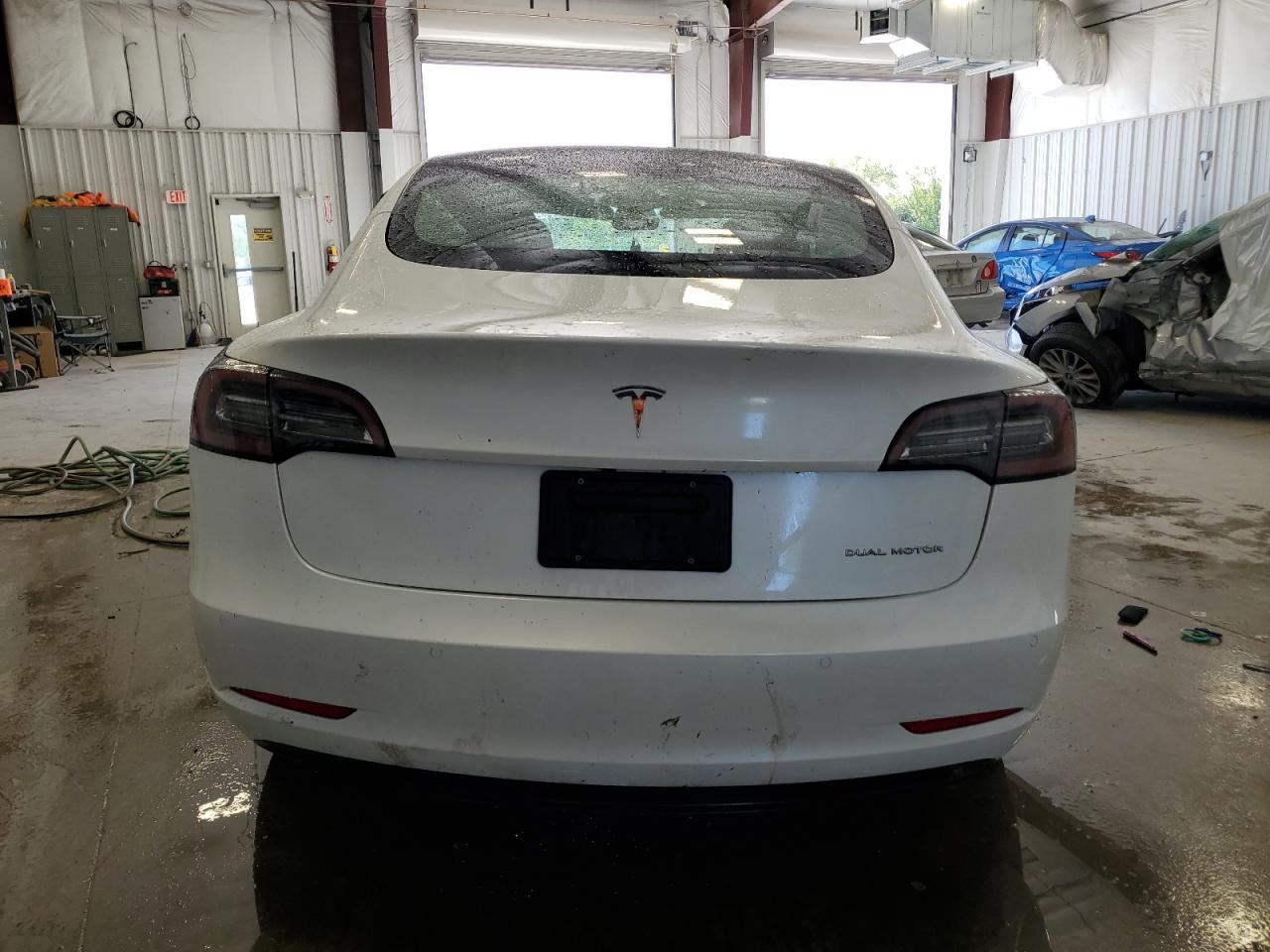 2022 Tesla Model 3 vin: 5YJ3E1EB7NF156463