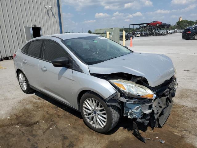 2014 Ford Focus Titanium VIN: 1FADP3J28EL240634 Lot: 54213824