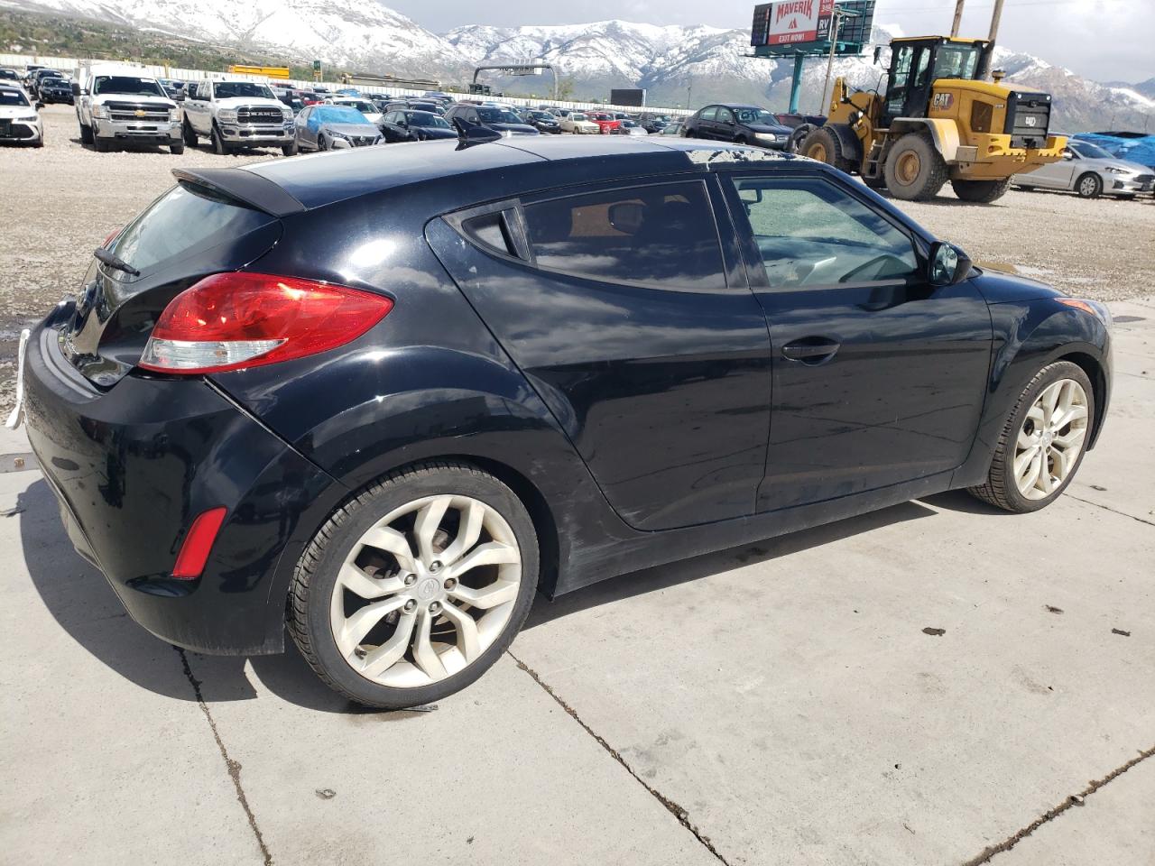 KMHTC6AD9CU043530 2012 Hyundai Veloster