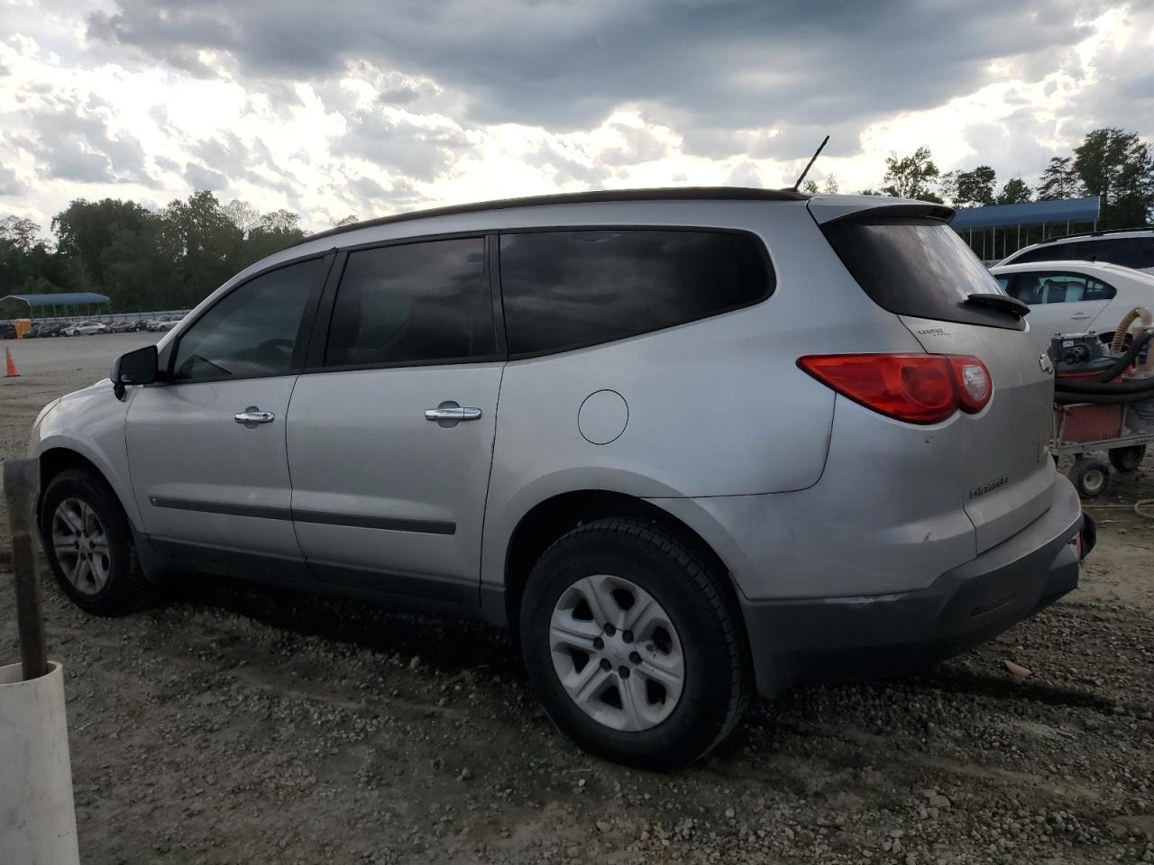 1GNER13D29S111190 2009 Chevrolet Traverse Ls