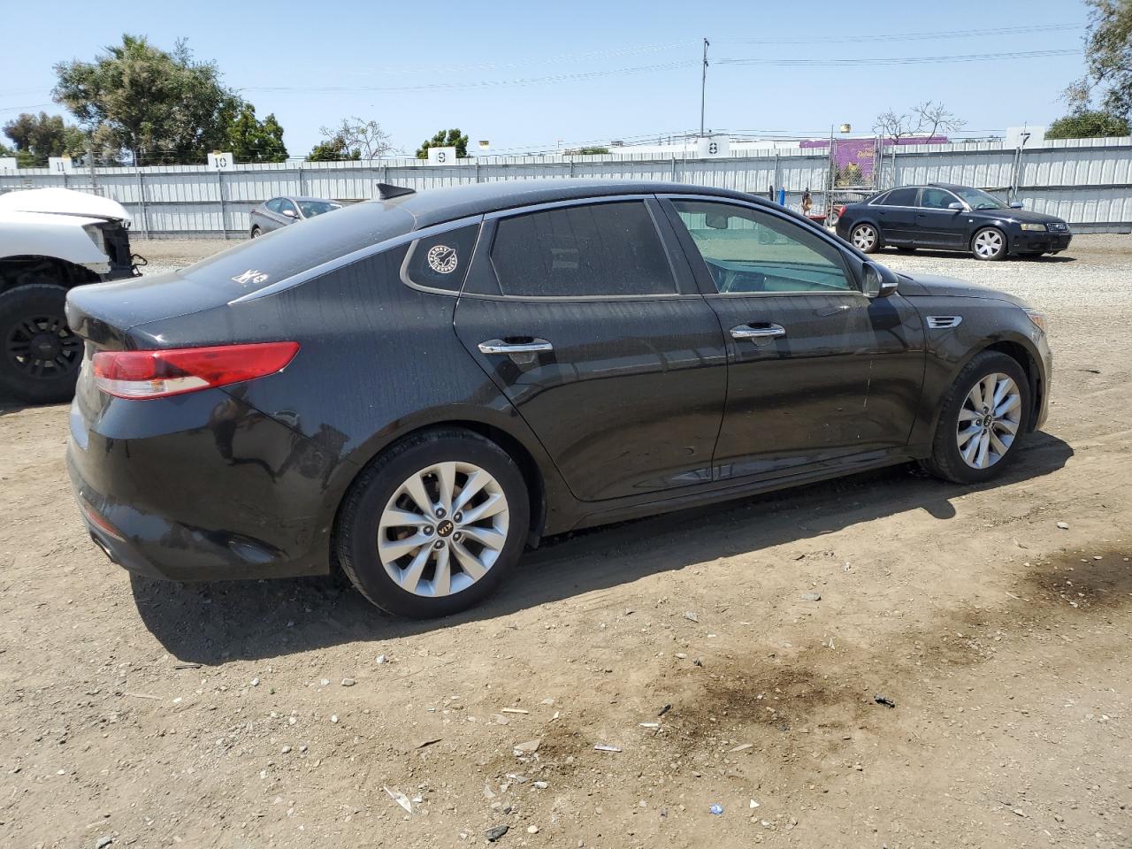 5XXGT4L35GG007568 2016 Kia Optima Lx