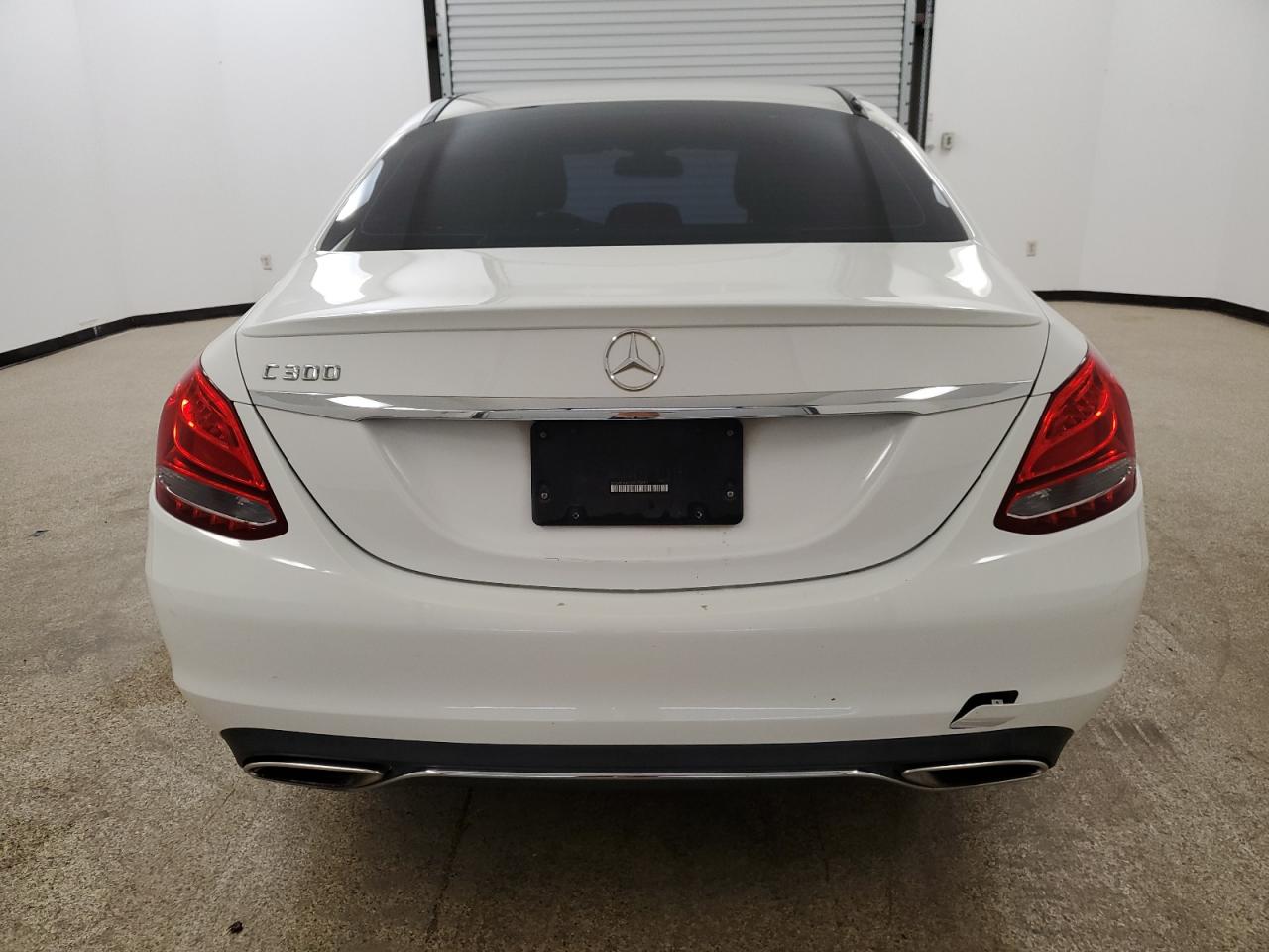 55SWF4JB2GU173691 2016 Mercedes-Benz C 300