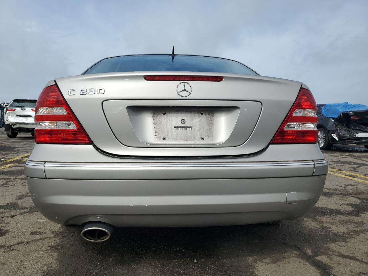 WDBRF52H16F743180 2006 Mercedes-Benz C 230