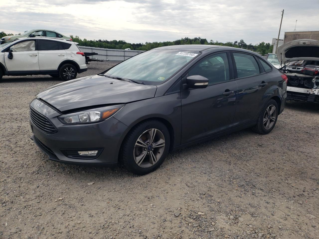 1FADP3FE4JL254320 2018 Ford Focus Se