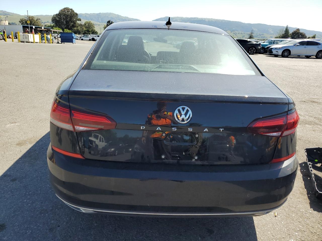 1VWWA7A32LC009761 2020 Volkswagen Passat Se