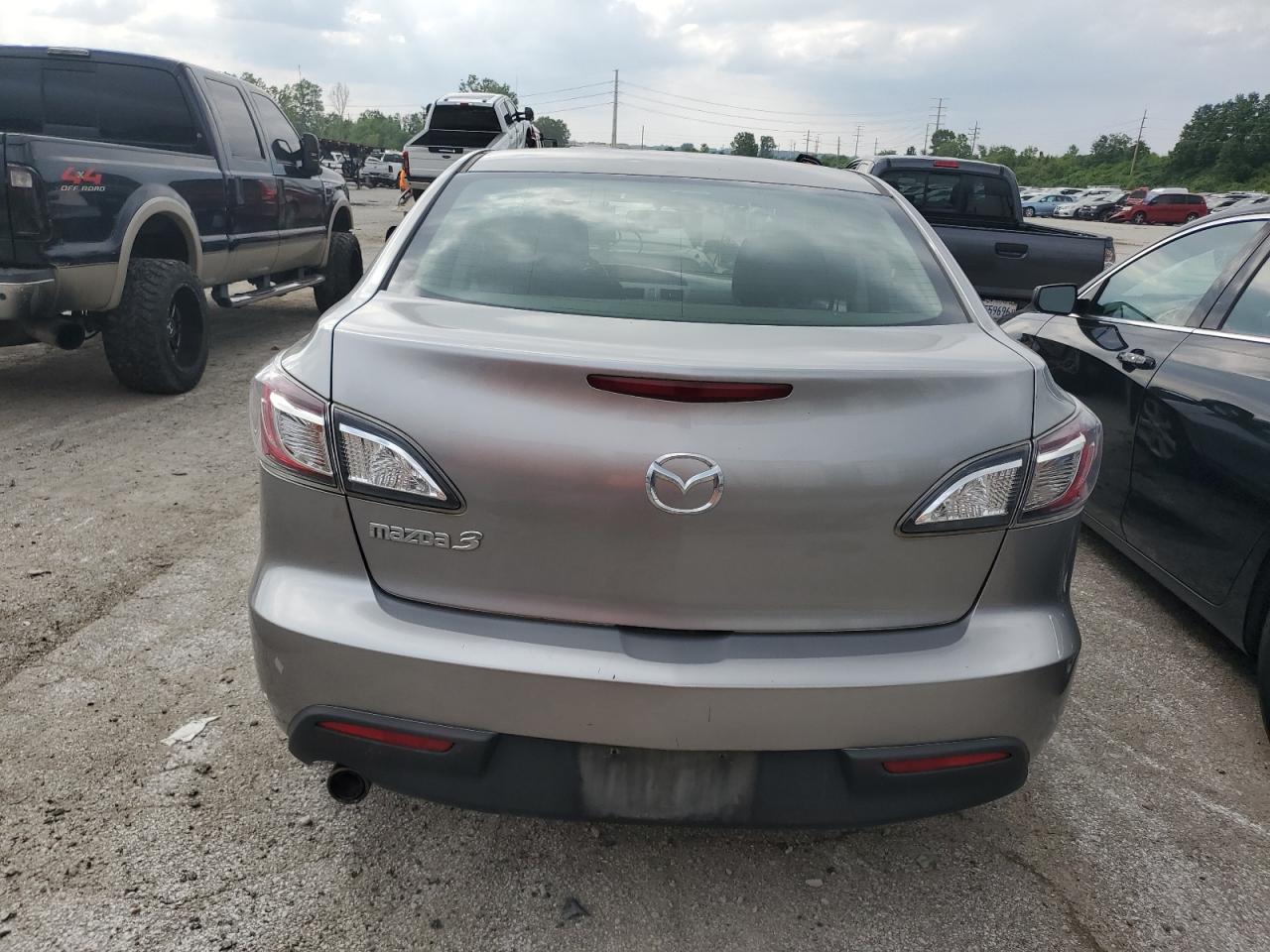 JM1BL1SF3A1158514 2010 Mazda 3 I