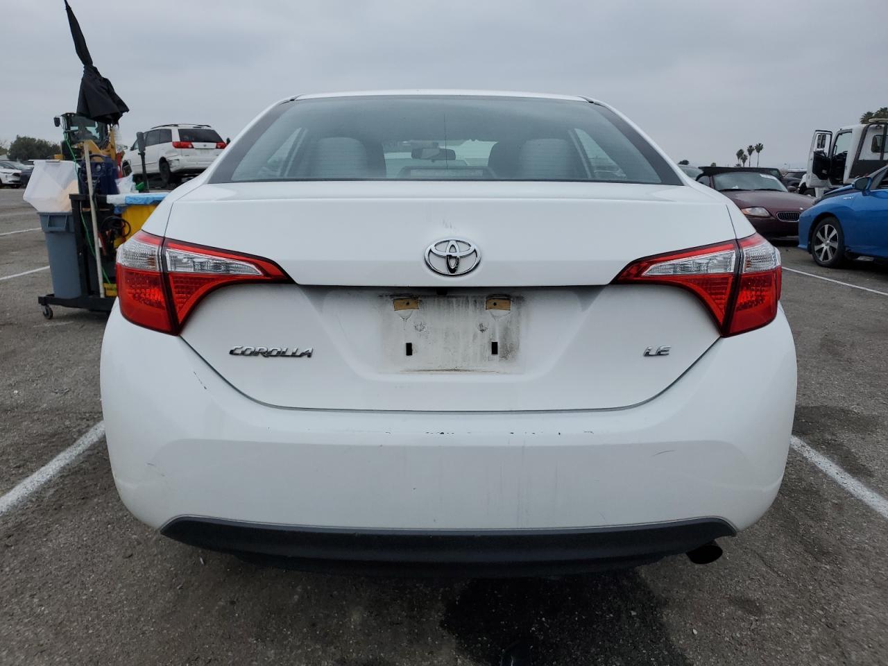 2016 Toyota Corolla L vin: 5YFBURHE5GP401402