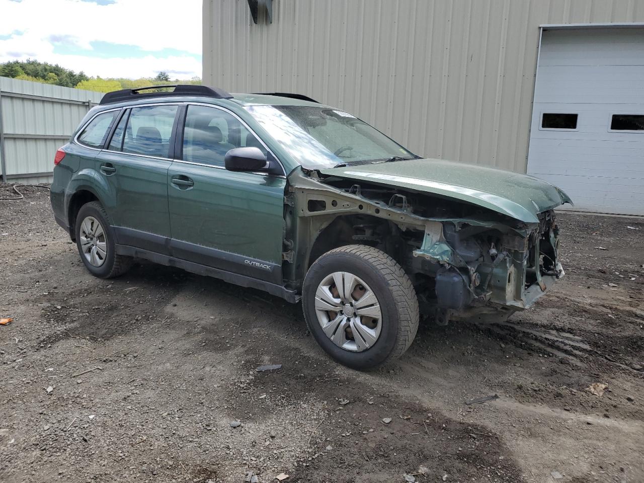 4S4BRBACXE3260698 2014 Subaru Outback 2.5I