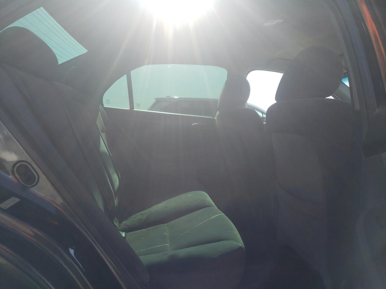 1HGCM66395A020868 2005 Honda Accord Lx