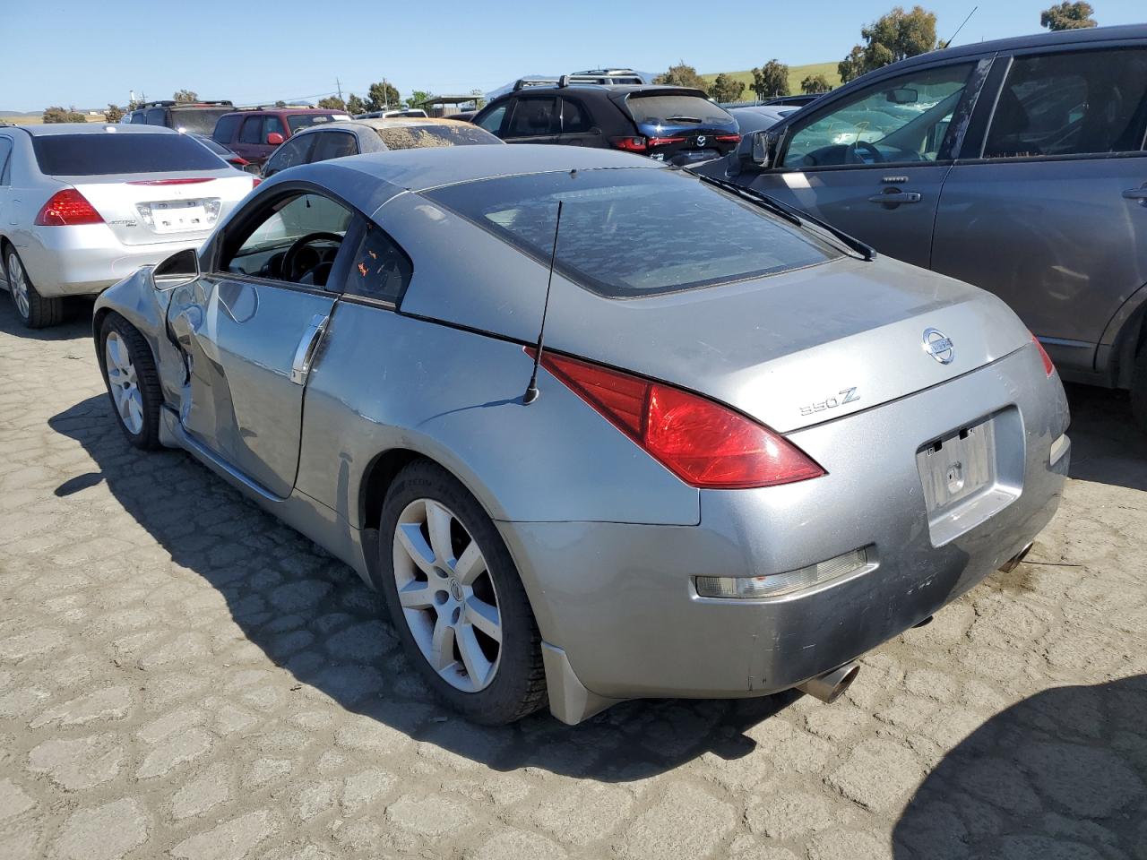 JN1AZ34E35M652468 2005 Nissan 350Z Coupe