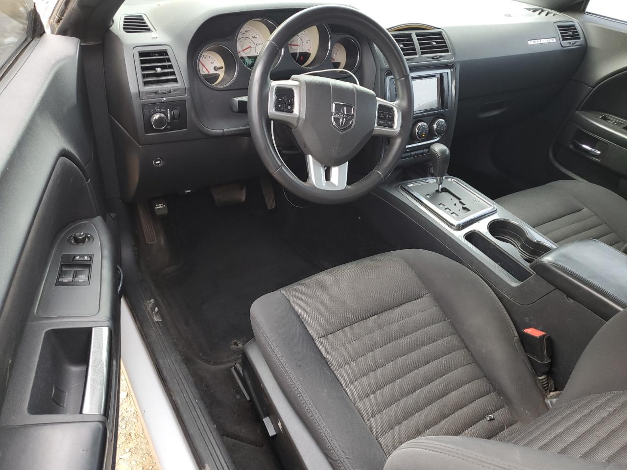 2C3CDYAG4EH110438 2014 Dodge Challenger Sxt