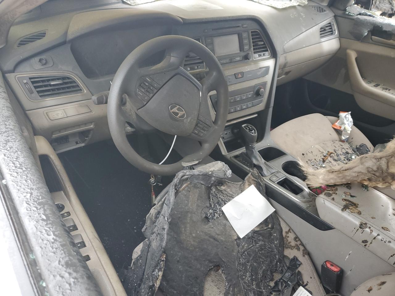 5NPE24AF4FH001139 2015 Hyundai Sonata Se