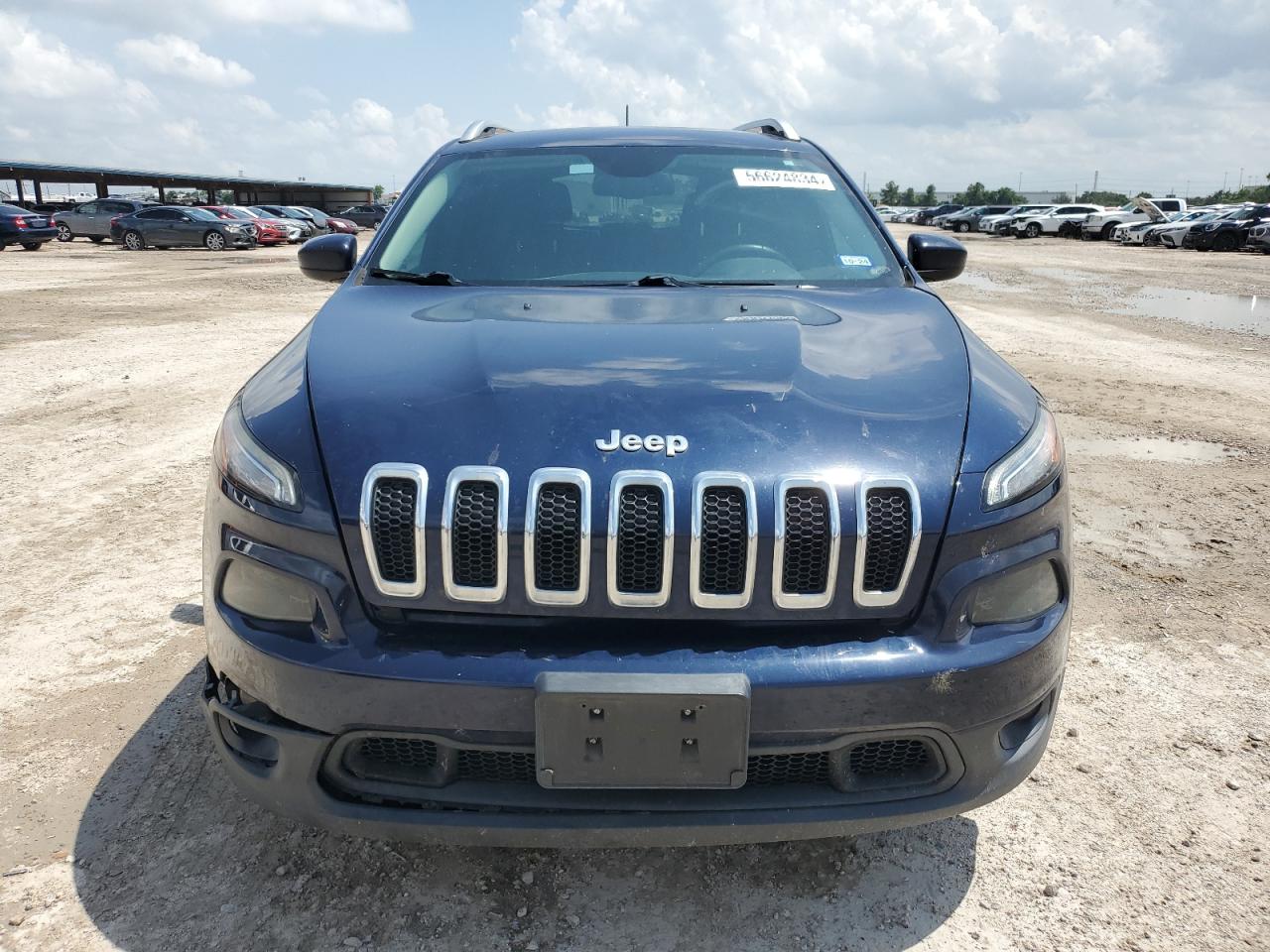 2015 Jeep Cherokee Latitude vin: 1C4PJLCS7FW658091