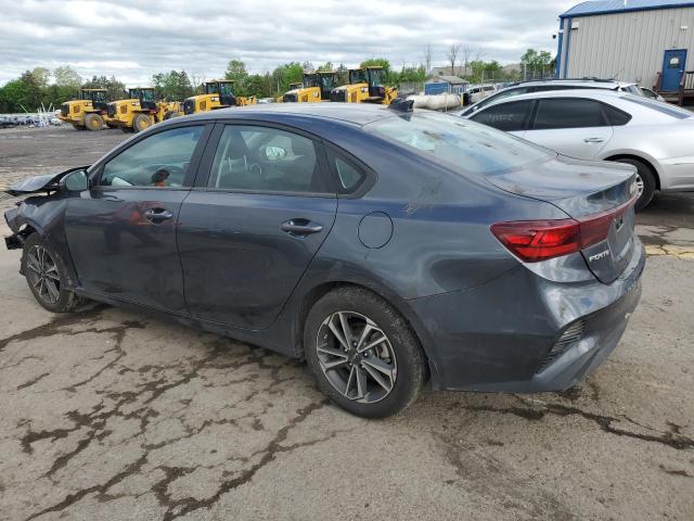 3KPF24AD7PE555994 Kia Forte LX 2