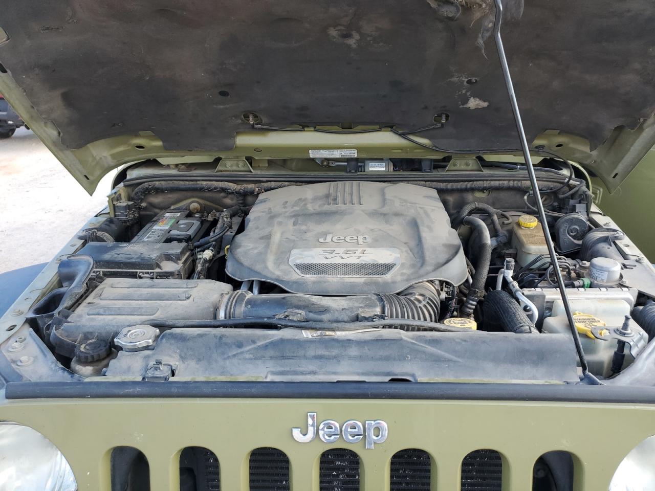 1C4BJWFG7DL641521 2013 Jeep Wrangler Unlimited Rubicon