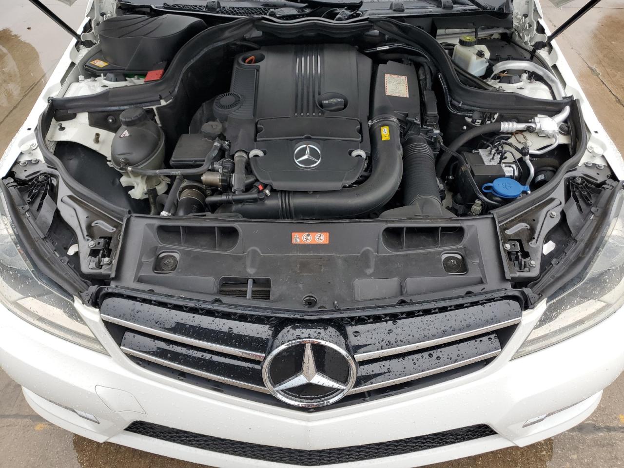 WDDGJ4HB9EG295547 2014 Mercedes-Benz C 250