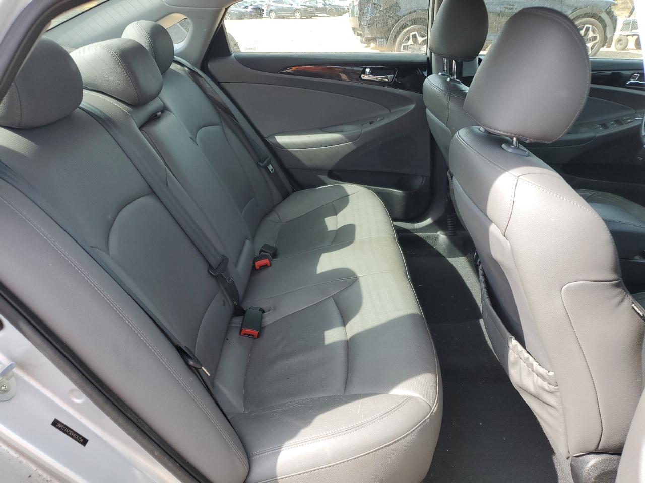 5NPEC4AC9DH606256 2013 Hyundai Sonata Se