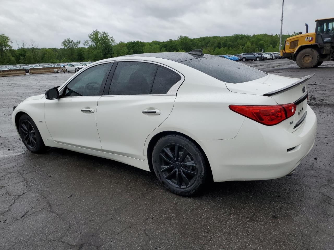 JN1EV7AR8HM839625 2017 Infiniti Q50 Premium