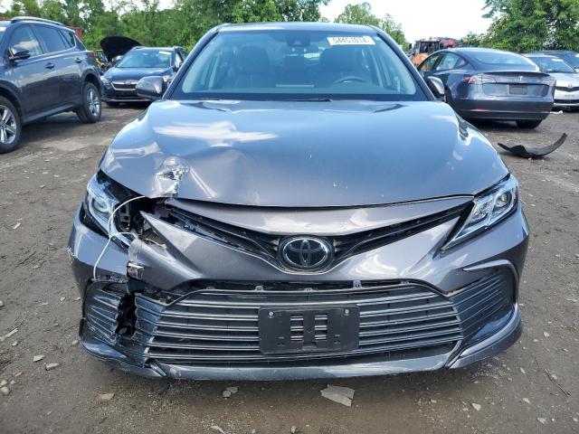 4T1C11AKXNU048715 2022 Toyota Camry Le