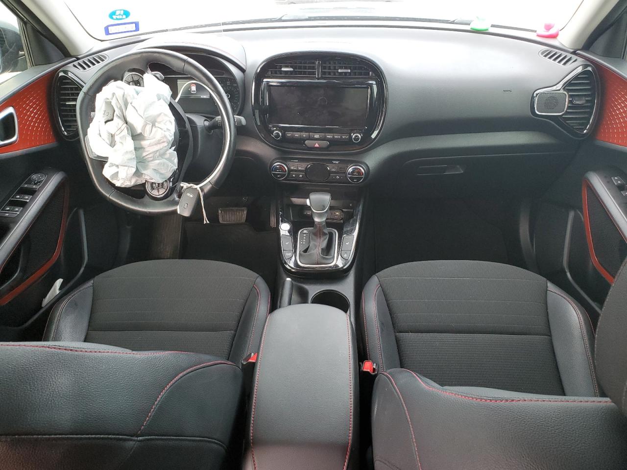 KNDJ53AF8M7746588 2021 Kia Soul Gt-Line Turbo