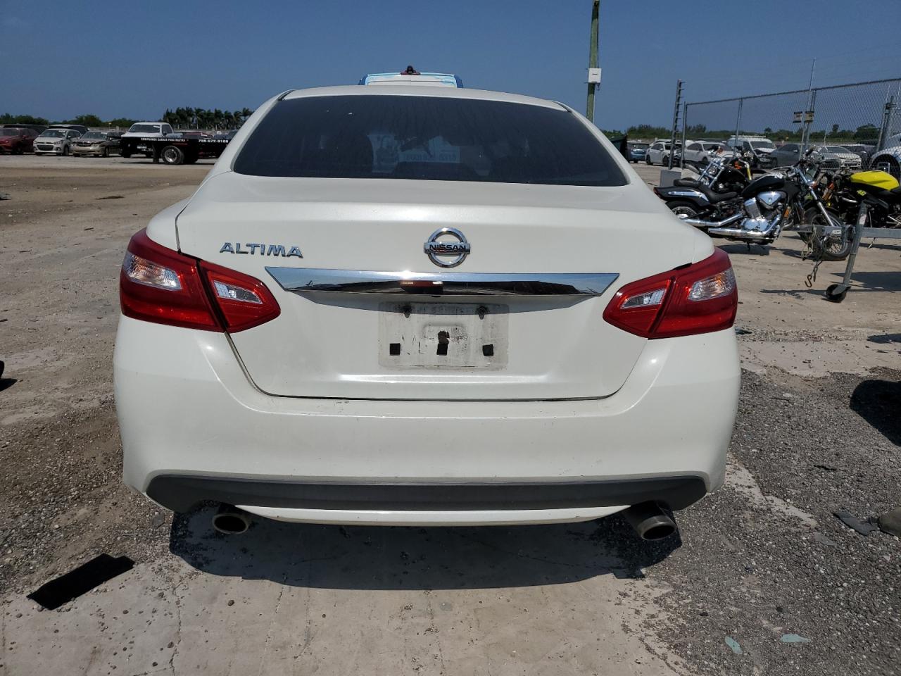 1N4AL3AP9GN306268 2016 Nissan Altima 2.5