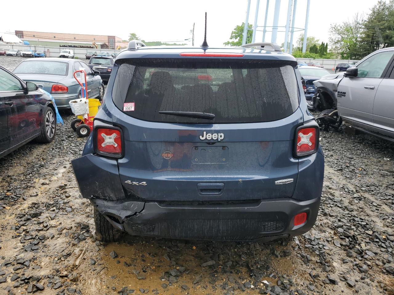ZACNJDBBXMPM11654 2021 Jeep Renegade Latitude