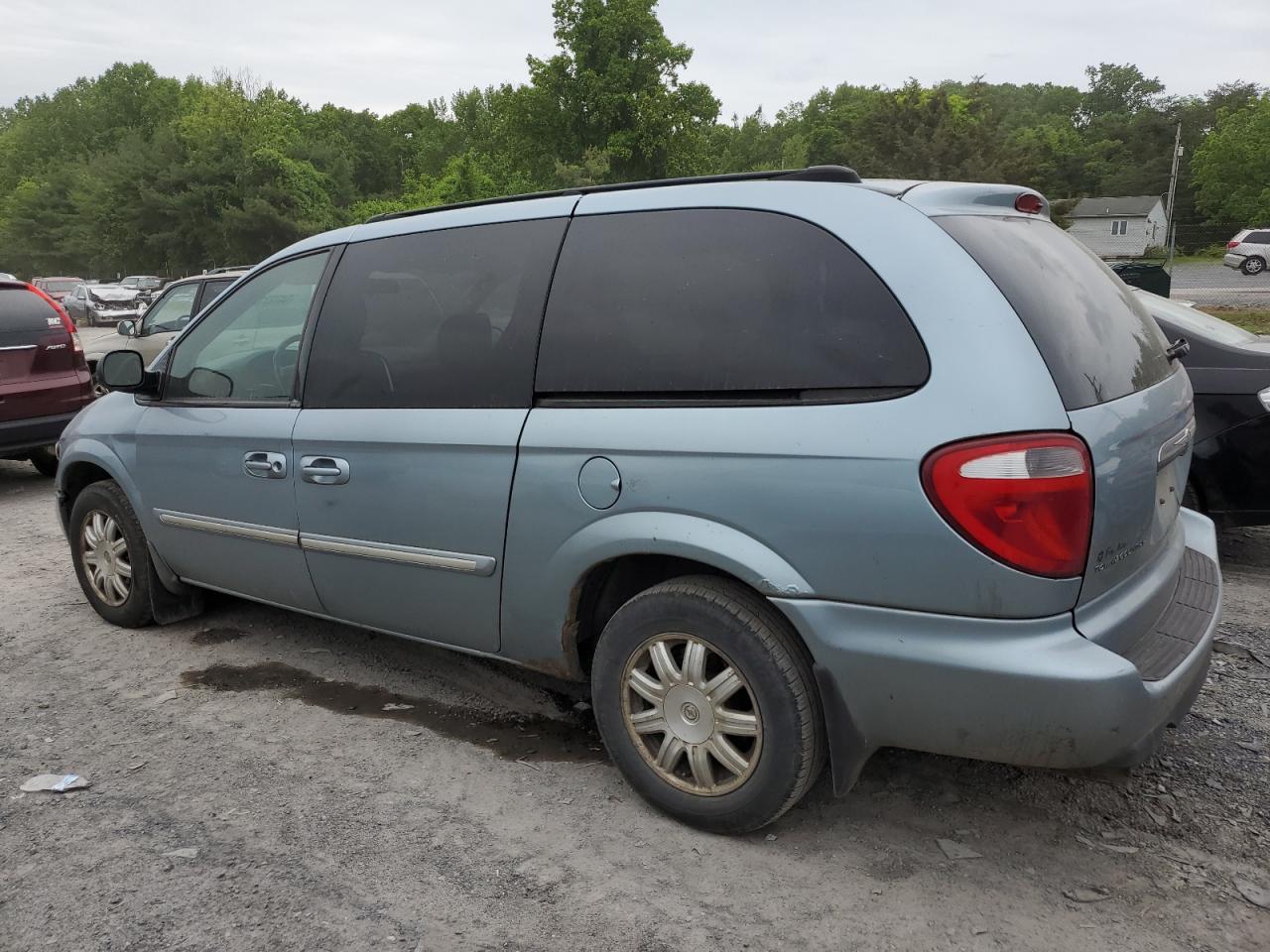 2C4GP54L55R393793 2005 Chrysler Town & Country Touring